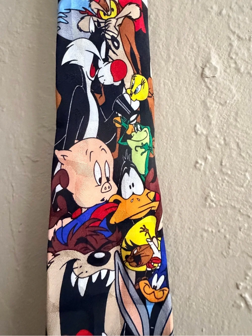 Vintage Warner Bros. Looney Tunes Character Tie - Black & Red Accents
